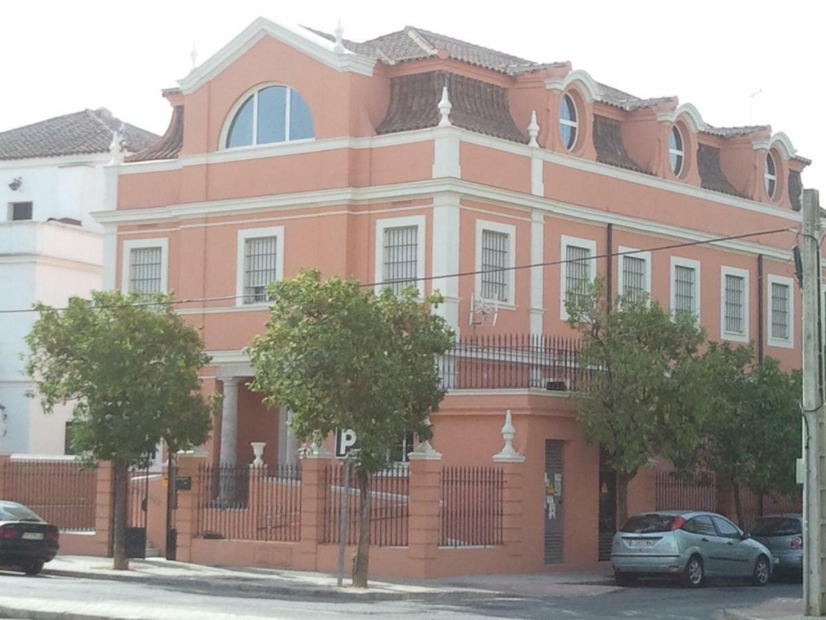 Colegio Mayor Careu - Women Only - University Community เซบีญา ภายนอก รูปภาพ